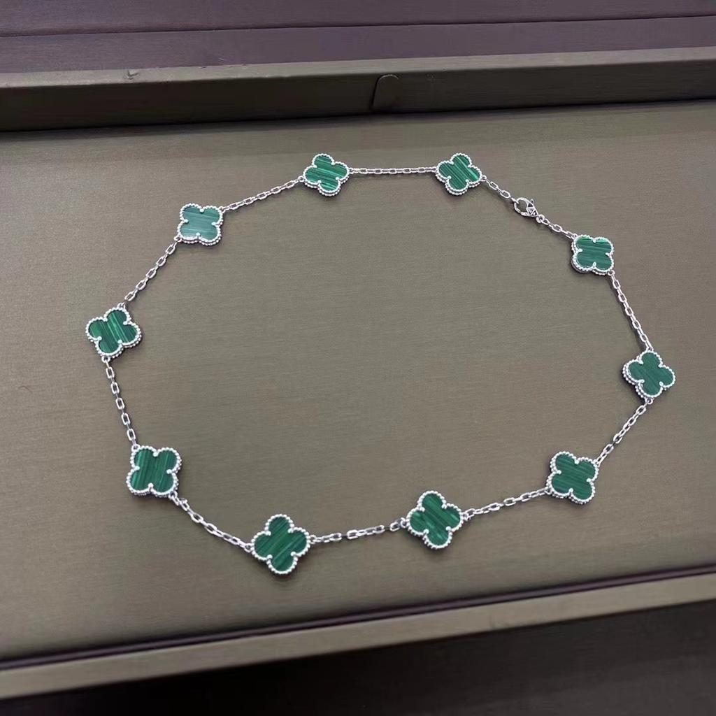 Lucky Four-leaf Clover 10-flower Necklace with Natural Red Agate - High-end Luxury Choker