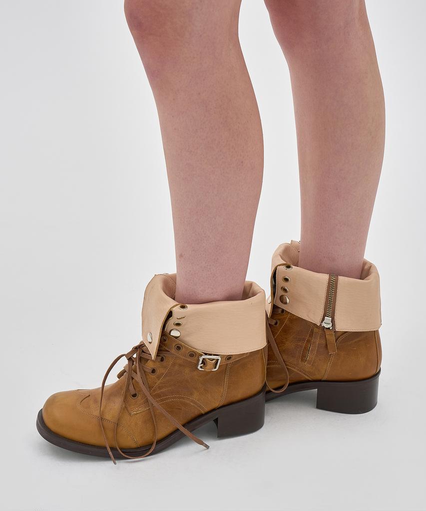 Partimento Women Leather Buckle Strap Lace-Up Boots_Camel