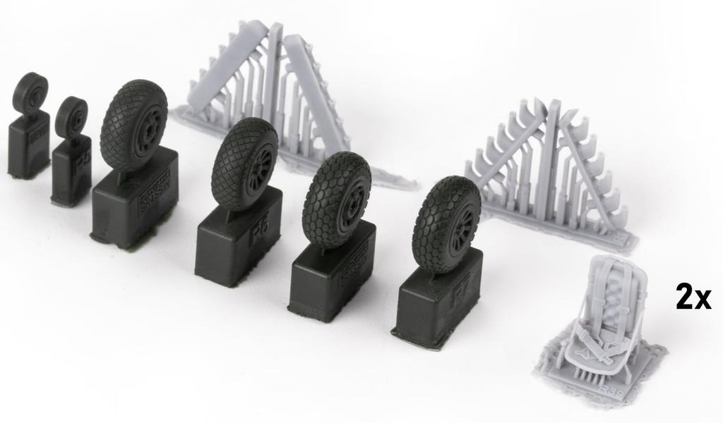 Eduard American Mustang Dual Combo Royal Class Set of 2 Plastic Models New Mold EDUR0021 1/72 P-51D