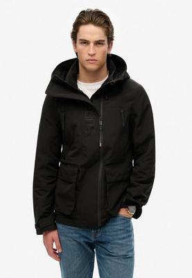 Демисезонная куртка Superdry Ultimate Windbreaker Jacke M5012104A schwarz