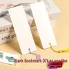 Самодельные закладки с кисточками для учеников начальной школы