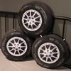 Креативная имитация автомобильной шины Подушка-бросок Мягкая набивка из ПП-хлопка Подушка на сиденье Круглая шина Кровать