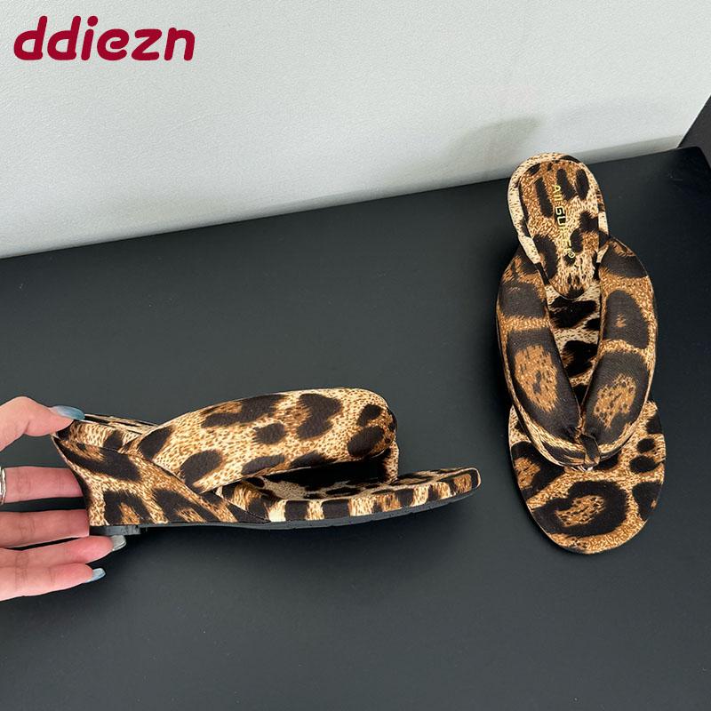 Fashion Red Fashion Round Toe Ladies Wedges Slippers Shoes Footwear Flock Women Wedges Slippers Shoes Female Sandals Slides Flip Flops