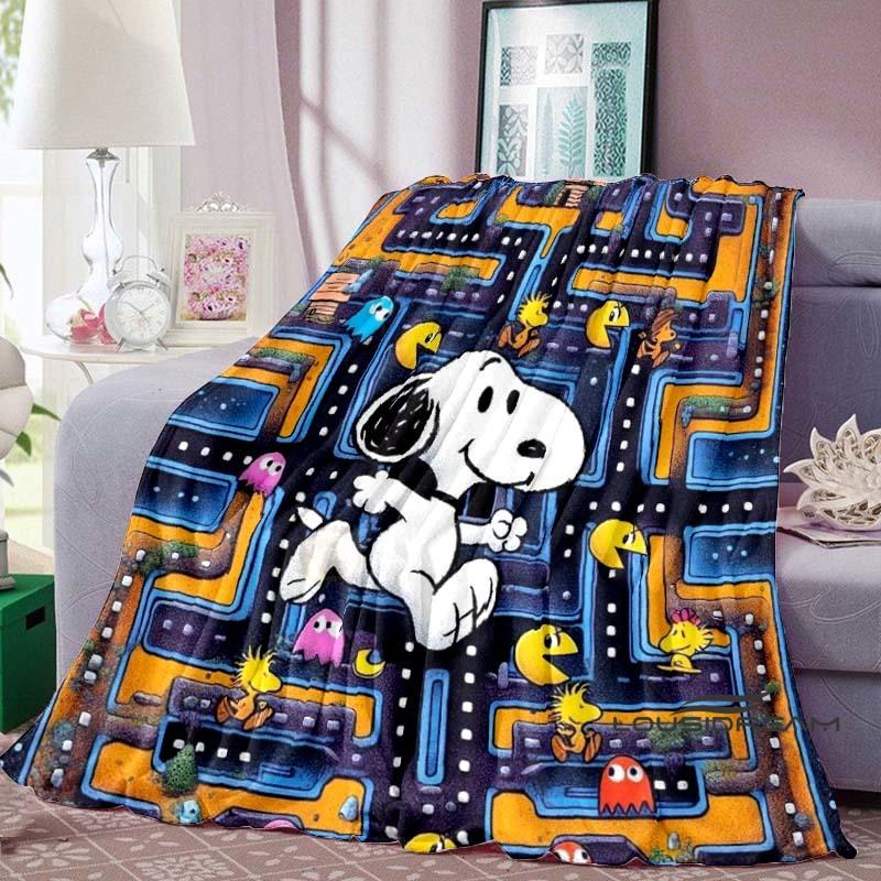 Snoopy Cartoon Flannel Blanket — Ultra-Soft, Warm, and Plush Throw — Perfect for Home, Bedroom, Bed, Sofa, and Travel