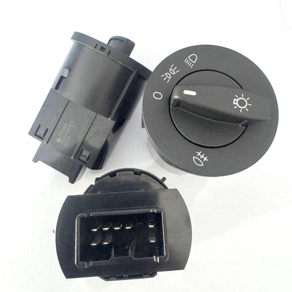 Переключатель фар для Jiefang J6F, JH6, J7 (3709010-6K9-DR050-72G-2000-19T)