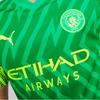 Puma Футболка вратаря Manchester City с коротким рукавом, V-образным вырезом и принтом букв, влагоотводящая футбольная майка для мужчин, светло-зеленая 770471-97