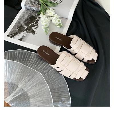 Женская обувь – Сандалии