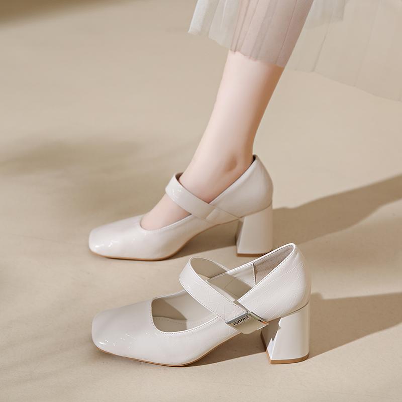 Fashion Women's Mary Janes Shoes 2024 Summer New Patent Leather Shoes French Square Toe Banquet Wedding High Heels Women's Sandalias