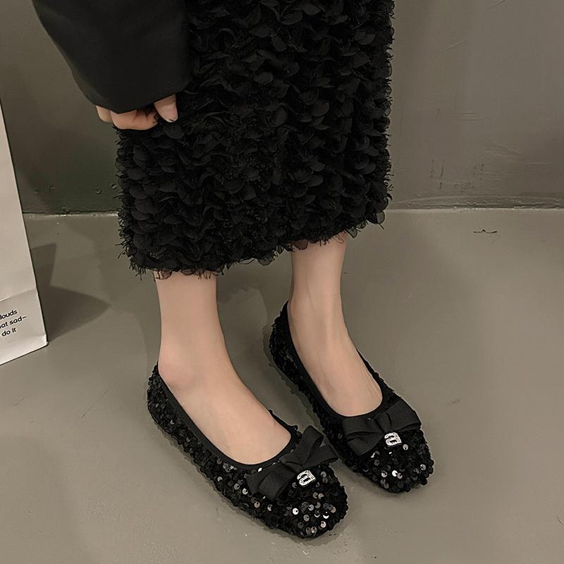 2024 Shoes for Women Outdoor Women's Flats Hot Sale Dress Flats Women Bow Tie Bling Square Toe Slip On Soft Bottom Shoes Female