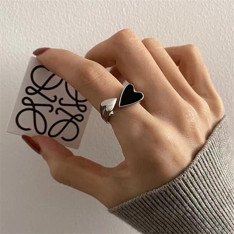 Trendy Two-color Black Heart Rings For Women Minimalist Aesthetic Drop Of Oil Open Rings Female Metal Punk Party Jewelry