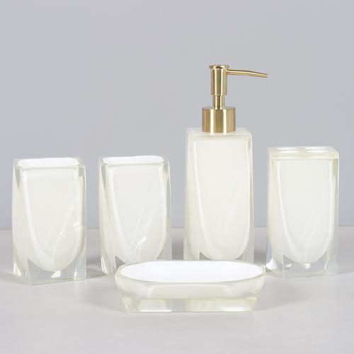 Набор из пяти предметов для ванной комнаты из смолы, набор для мытья посуды, принадлежности для ванной комнаты, бутылочка для лосьона, стаканчик для ополаскивателя полости рта, держатель для зубных щеток, мыльница, поднос для хранения