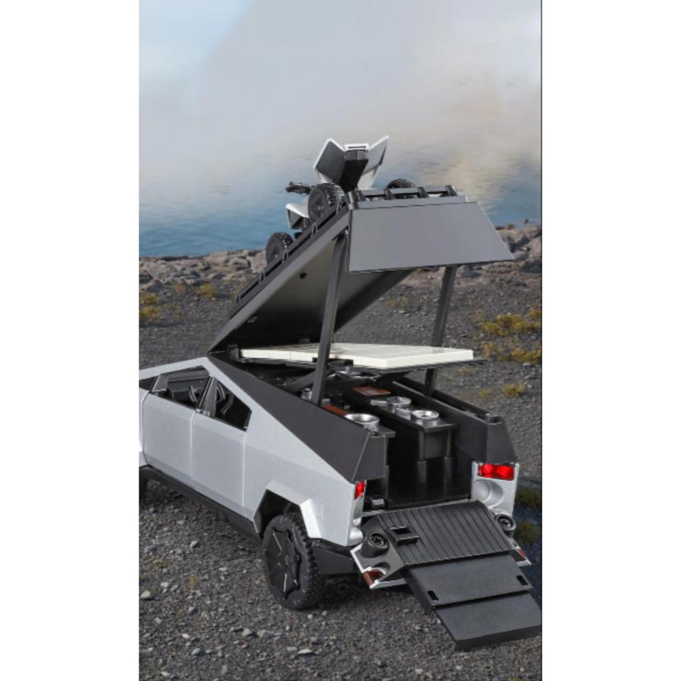 Infinium Die-cast 1:32 Cyber Truck Alloy Pull-back Model Car, A Black