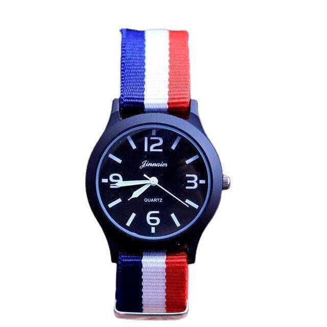 Unisex Casual Canvas Strap Watches with Pin Buckle Design