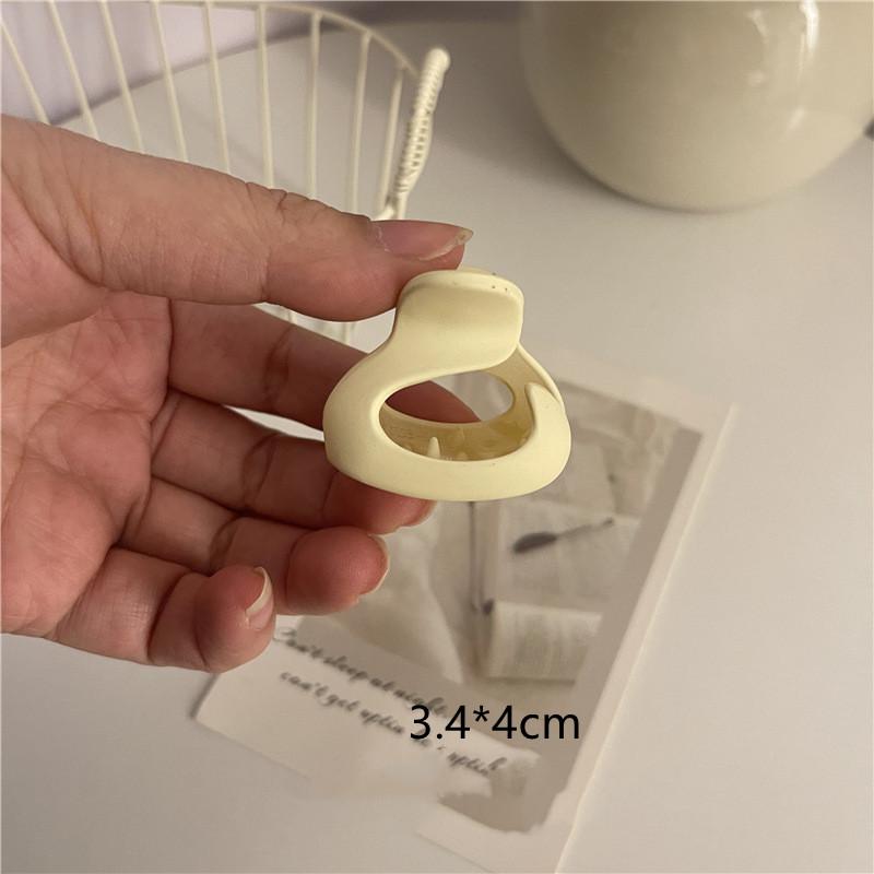 1pcs Korean Coffee Large Hair Claws Acrylic Hairpins Barrette Crab Hair Clips Headwear for Women Girls Braiders Hair Accessories