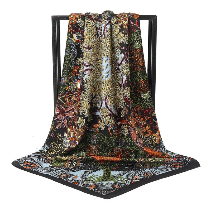 2021 Design Brand Women Square Silk Scarf Chain Print Head Scarfs Female Satin Hijab Scarves Shawl Wrap Lady Headband Foulard