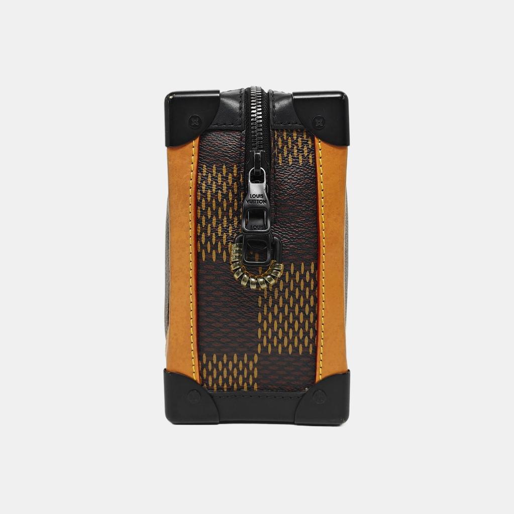 [Pre-Owned] X Nigo Collaboration Soft Trunk Chain Versatile Cool Zipper Coated Canvas Crossbody Bag - Fair #10UD4PC