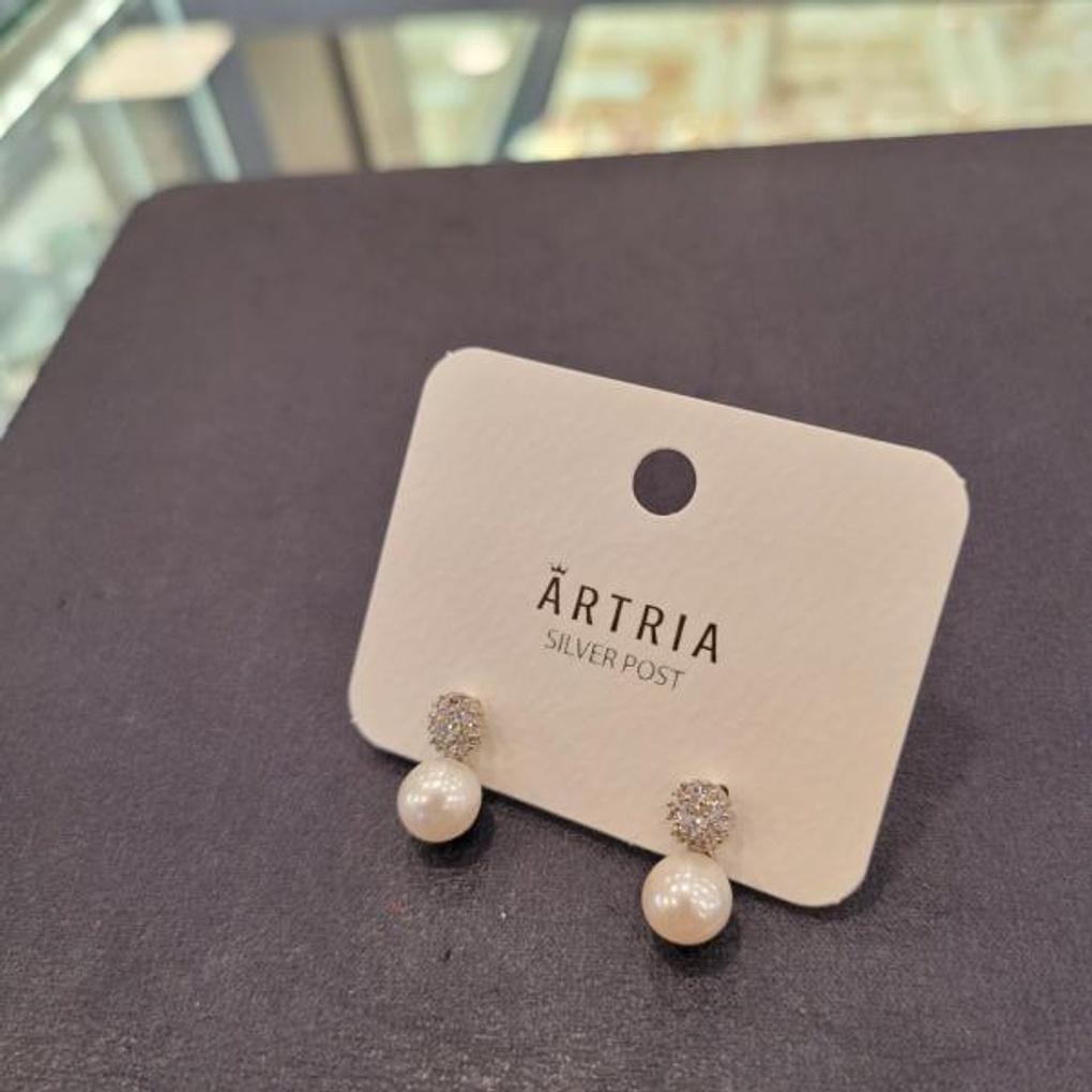 ARTRIA Flower Freshwater Pearl Drop Earrings MATERJJ0001JJF
