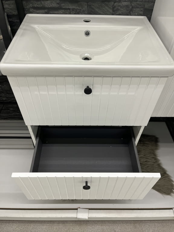 Rietti Bathroom Vanity with Lamellae Panel, Sink, Faucet & Siphon Kit