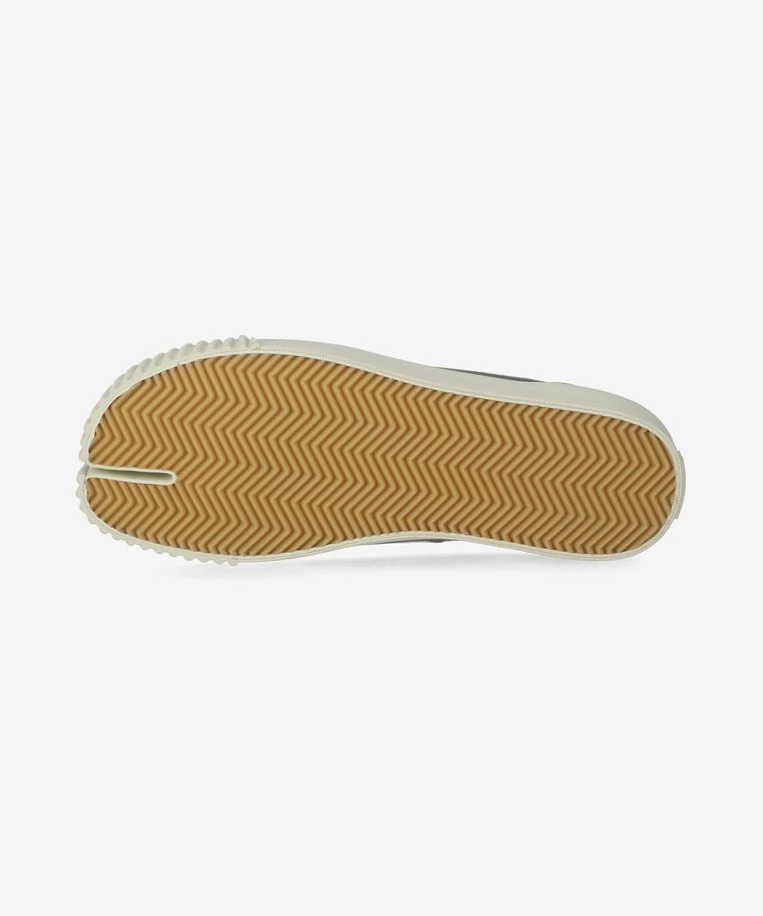 Низкие кроссовки Maison Margiela Tabi - Birdy / S37Ws0578P4291T8046