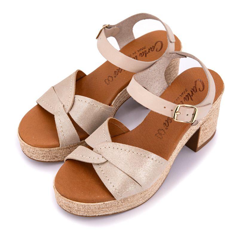Бежевые босоножки на танкетке с пряжками Женский CARLA TORTOSA