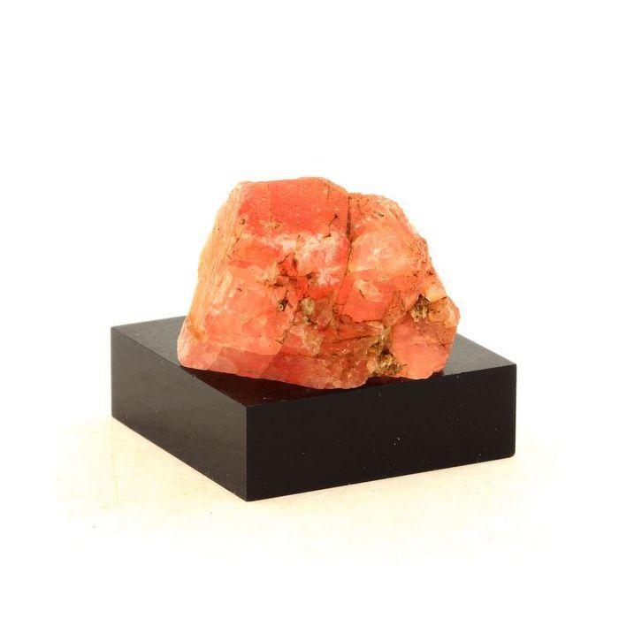 Pierres et Minéraux. Fluorite Rose. 81.0 ct. Talèfre, Massif du Mont-Blanc, France.