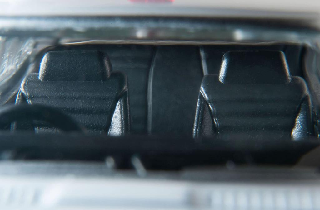 Tomica Limited Vintage Neo 164 LV-N Seibu Keisatsu Vol.25 Nissan Skyline 2000GT Patrol Car Finished Product 319030