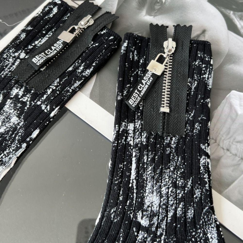 Spray Paint Splash Ink Mid Tube Socks Unique Mid-Calf Socks Fashion Zipper Socks  For Men Women