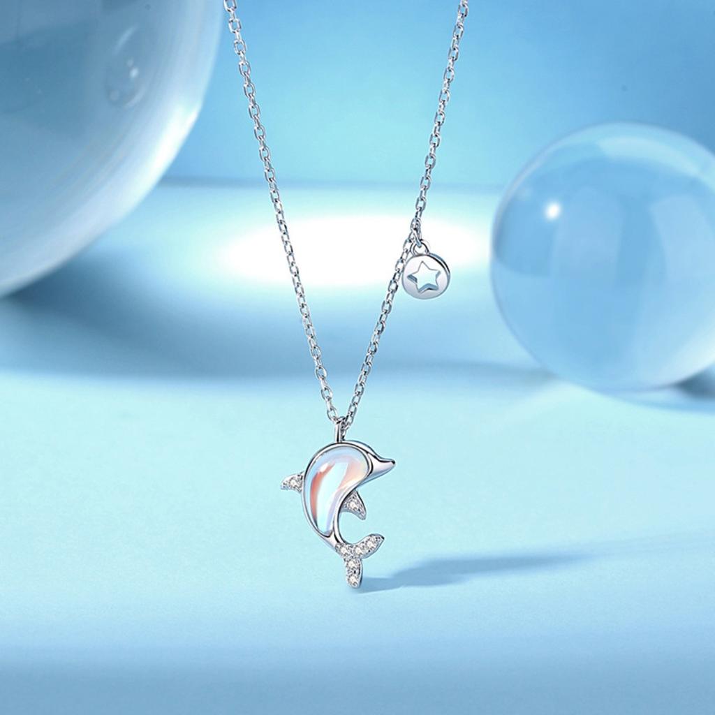 Dolphin Love Necklace S925 Sterling Silver Cute Fairy Wind Collarbone Chain Micro Moonstone Pendant