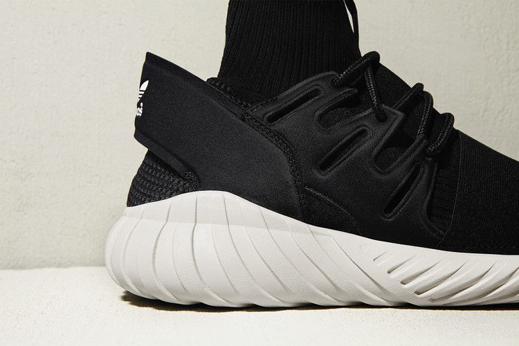 Мужские кроссовки Adidas Tubular Doom Primeknit 'Core Black'