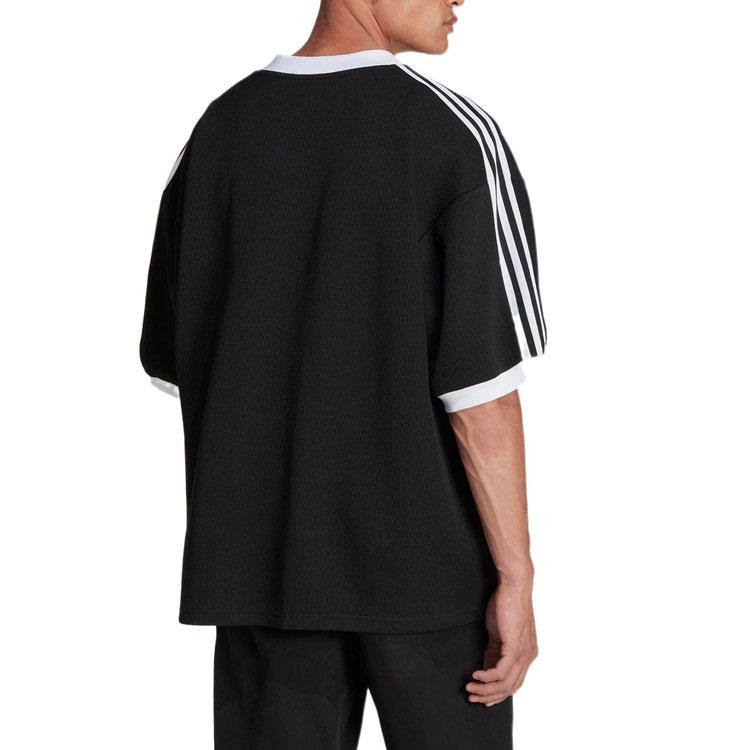 adidas Футболки Мужские Черные V-образный вырез Умеренный Прямой крой HF4071-