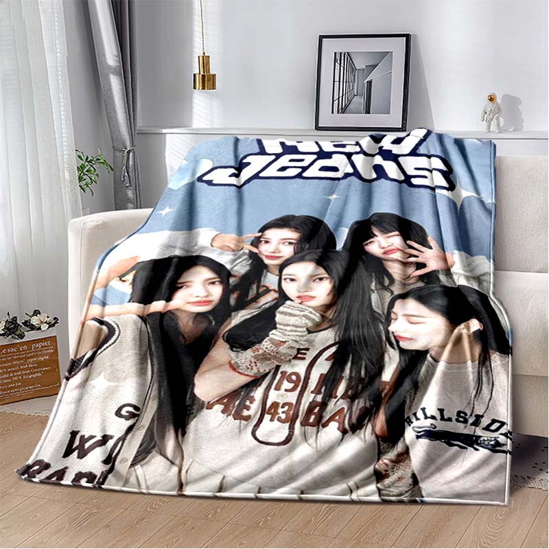 3D Printed Flannel Blanket I-ILLIT Combo K-POP Home Sofa Bed Blanket | Birthday Gift, Customizable