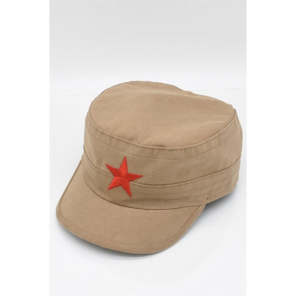 Красная звезда Че Гевара, шляпа Фиделя Кастро