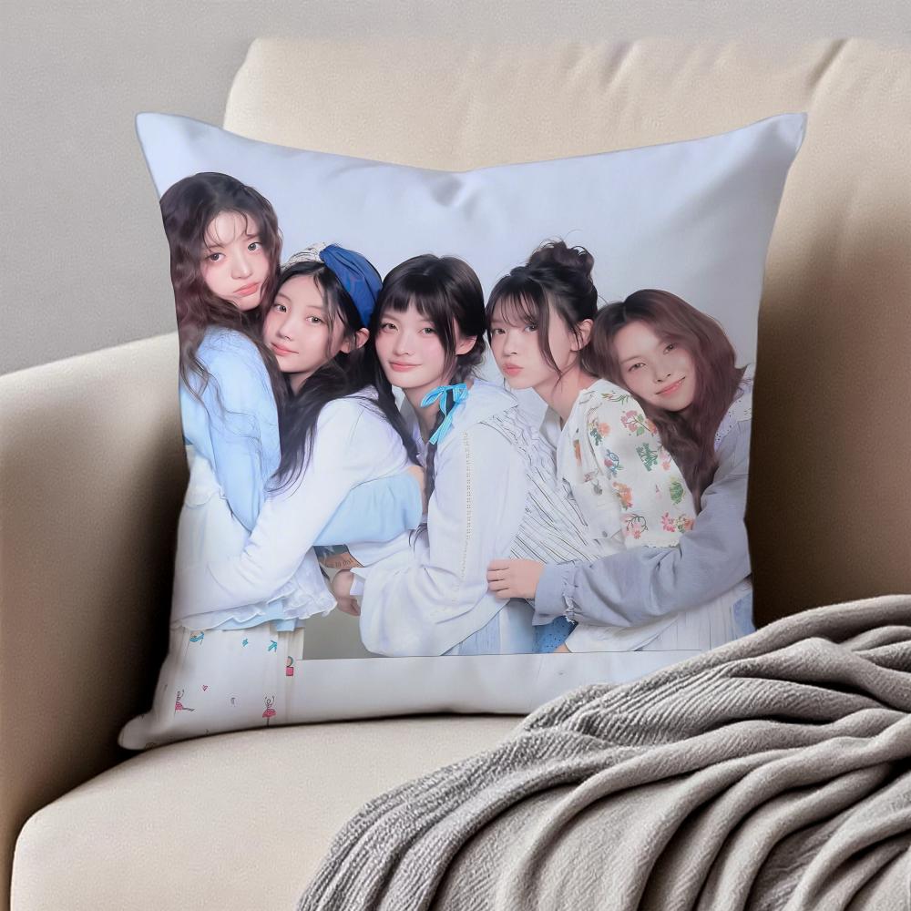 Fresh Cute Korean Girl Group IILLIT Cushion Cover Pillowcase Antidustmite Invisible Zipper Short Plush Sofa Cushion