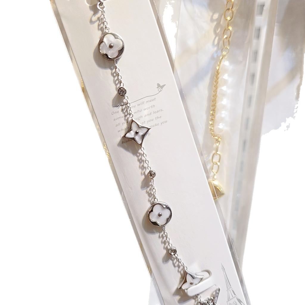 Браслет из титановой стали для купания, браслет с четырехлистным клевером, универсальный и высококлассный женский браслет