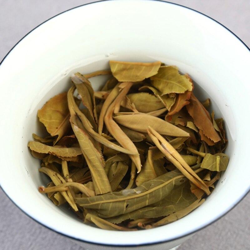 Чай Пуэр Хайвань Лао Тонг Чжи Шэн 2021 Юньнань Булан Высокогорные старые деревья Классический сырой чайный торт Пу Эр 357г