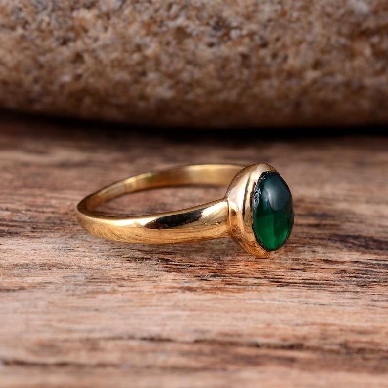 Кольцо с зеленым ониксом, кольцо из желтого золота, кольцо ручной работы, эффектное кольцо, кольцо с камнем, ювелирные изделия из серебра 925 пробы