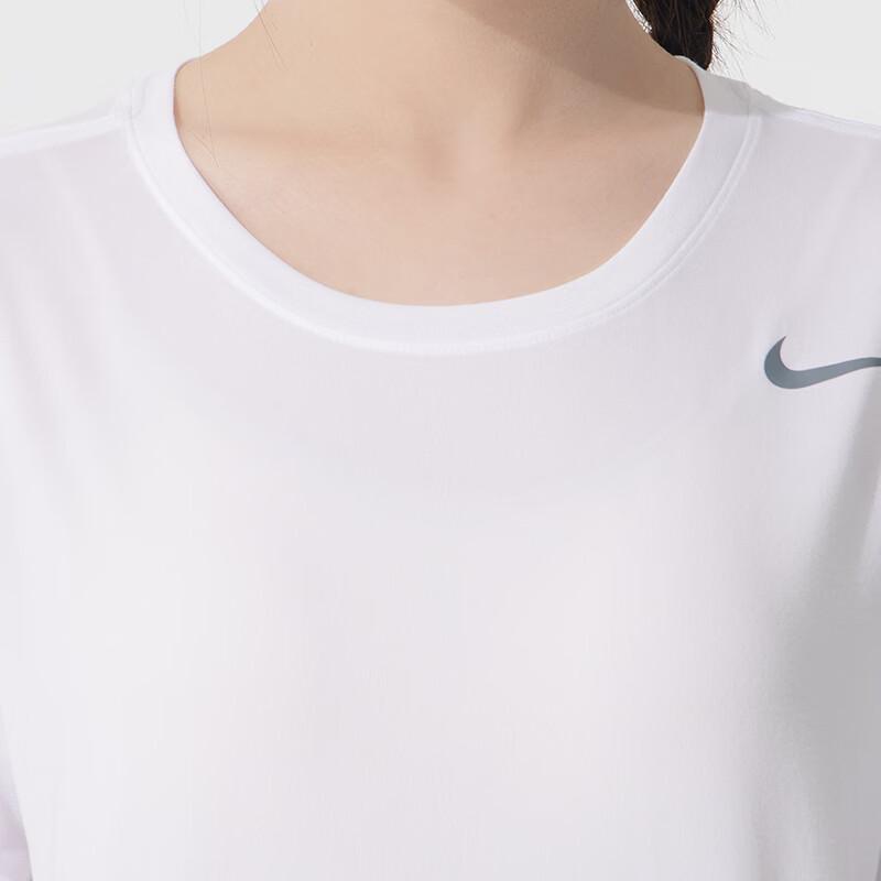 Nike Женская футболка с круглым вырезом и коротким рукавом