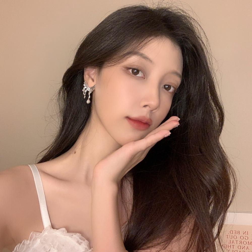 Lovely Elegant Vintage Luxury Women Earrings Korean Style Earrings Bow Ear Stud Butterfly Earrings