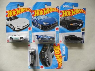 Hot Wheels Японские автомобили Mazda RX7 Subaru BRZ Nissan Skyline BNR32 Godzilla набор / GT-R 4-детали