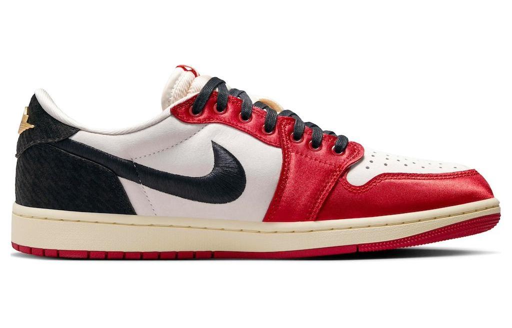 Jordan 1 Ретро Лоу OG Trophy Room "Away" FN0432-100
