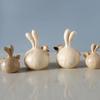 1 пара нежных пасхальных кроликов с чесноком, художественные изделия из смолы, украшение для стола, фигурка, украшение, пухлый кролик, фигурка ручной работы, животное, подарок на день рождения