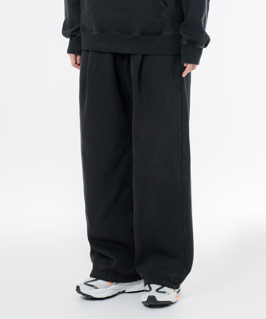 MOZMOZ Terry Brushed Pigment Wide One-Pleat String Training Pants Black