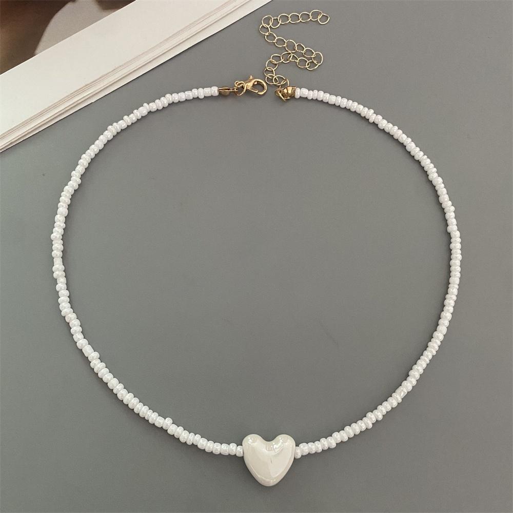 New Fashion Candy Color Choker Necklace for Women Girl Love Heart Square Geometric Short Necklace Seed Bead Neck Jewelry