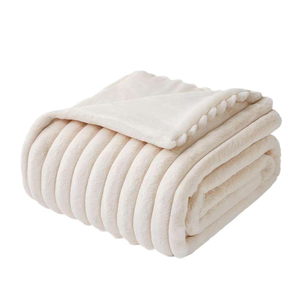 Одеяло из меха кролика премиум-класса: Роскошный и плотный для зимнего сна в кровати, на диване или в офисе