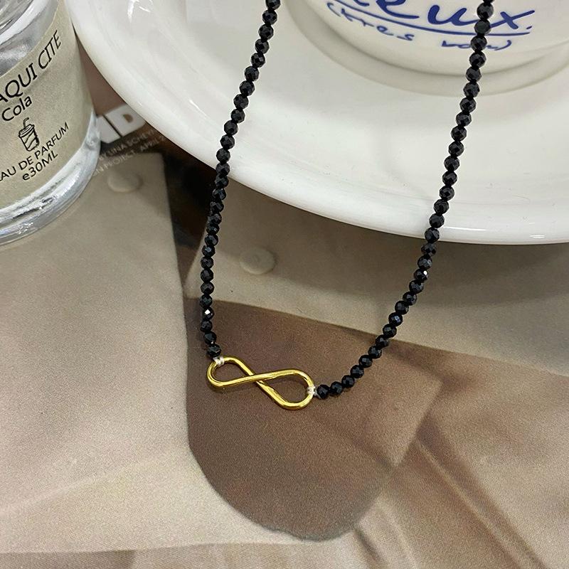 Минималистичное ожерелье с цифрой 8 Женское INS Крутое и легкое модное персонализированное ожерелье-цепочка с подвеской