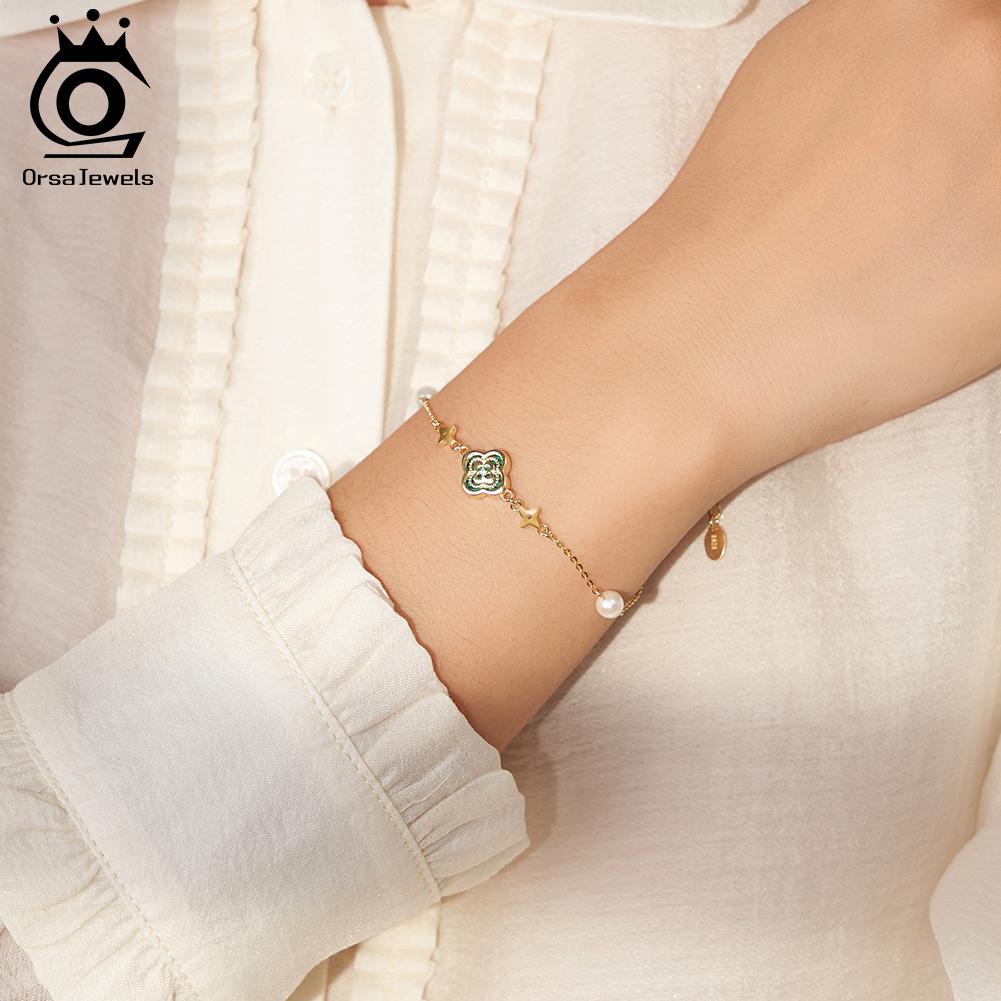 ORSA JEWELS Браслет из серебра 925 пробы с зеленым малахитом в форме четырехлистного клевера, О-цепочка с жемчугом из раковины, Символ богатства и удачи GMB69