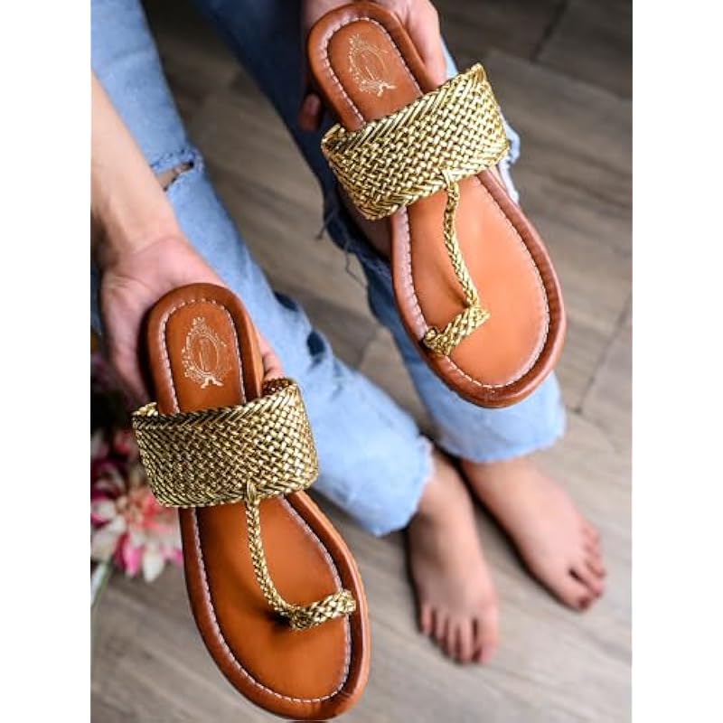Shoetopia Girls Girls-Bunai-Kolhapuri Golden Flat Sandal - 6 Uk (Girls-Bunai-Kolhapuri-Golden)