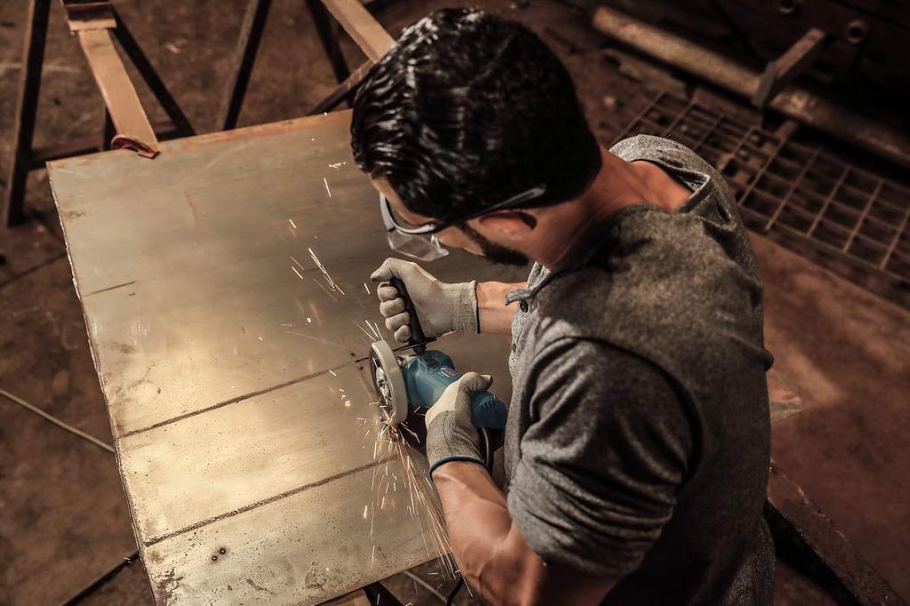 Bosch Professional Disc Grinder Type Continuously Variable Safety (Bosch) (X-LOCK/Dial Speed/Restart Mechanism) GWX750-125S