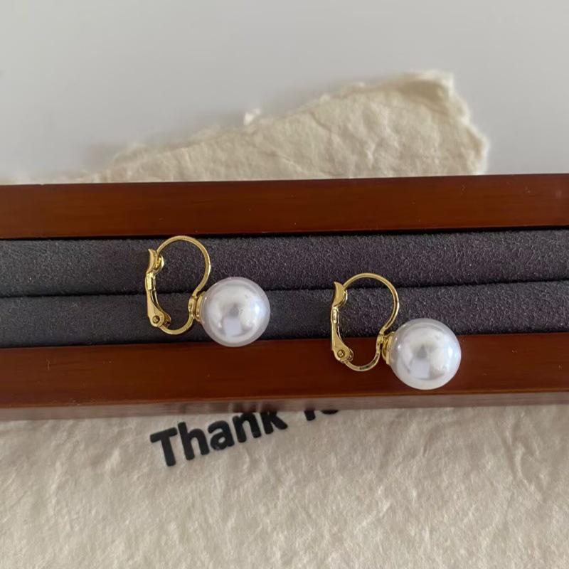 Французские роскошные серьги с красным жемчугом: Элегантный, Универсальный и Классический Дизайн Высокого Класса
