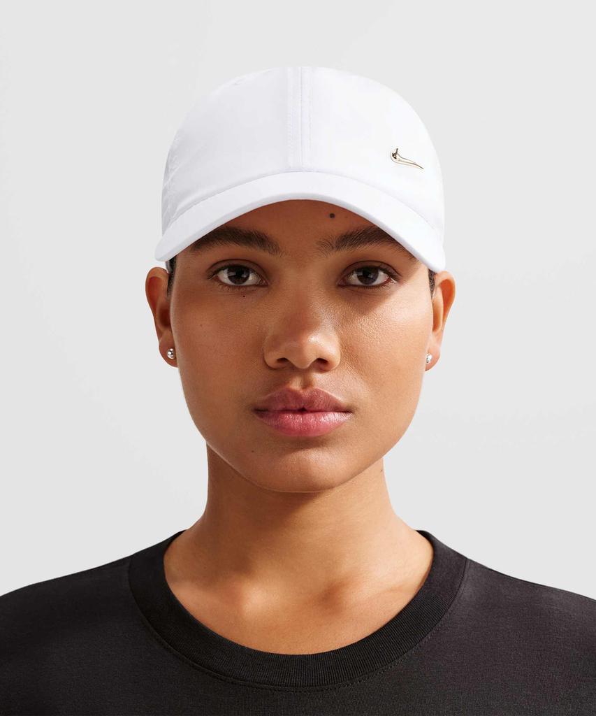 Nike Кепка Dri-Fit Club без структуры с металлическим Swoosh - Белый:Металлический Золотой / Fb5372-101